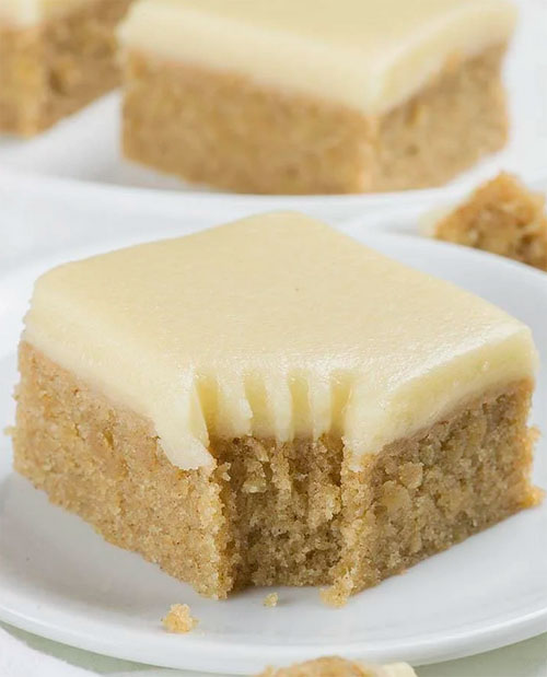 Banana Bread Blondies