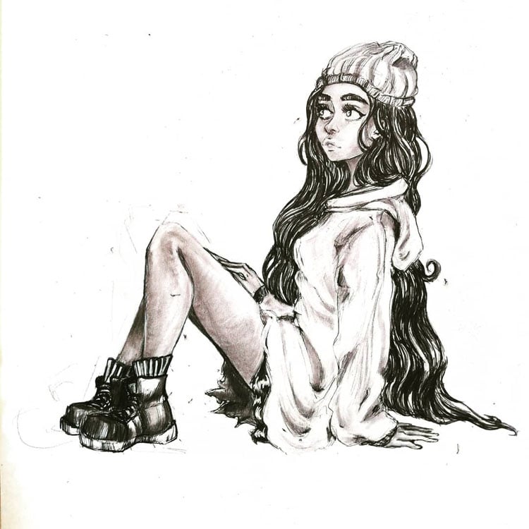 GIRL WITH OVERSIZED SWEATSHIRT