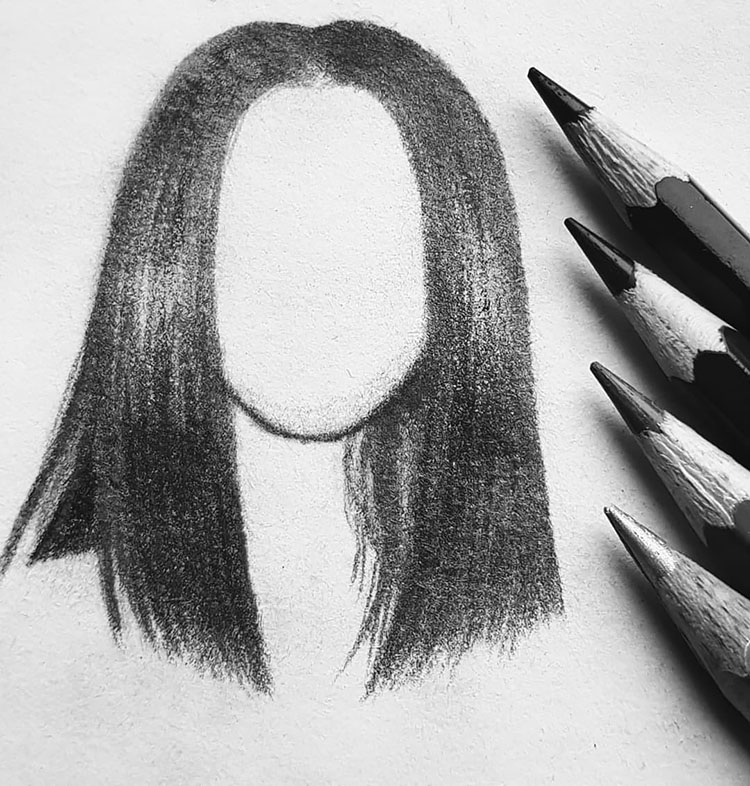 WOMAN WITH STRAIGHT HAIR SKETCH