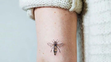 bee tattoo