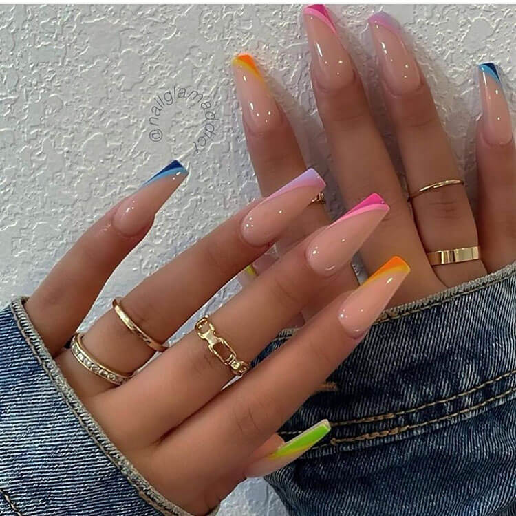 26 Cute Spring And Summer Nails For 21 Mom S Got The Stuff