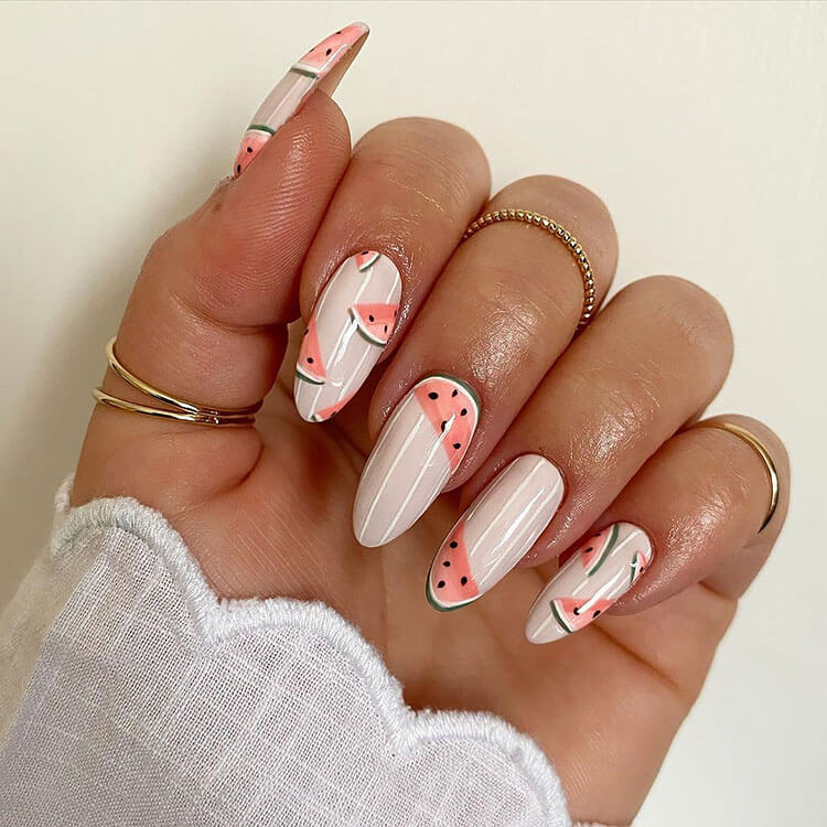 23 Cute Spring And Summer Nails For 22 Mom S Got The Stuff