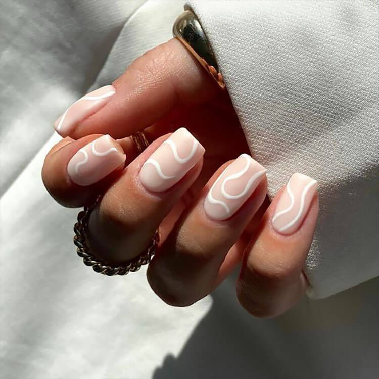 19 Gorgeous White Nail Design Ideas – Animal Zone