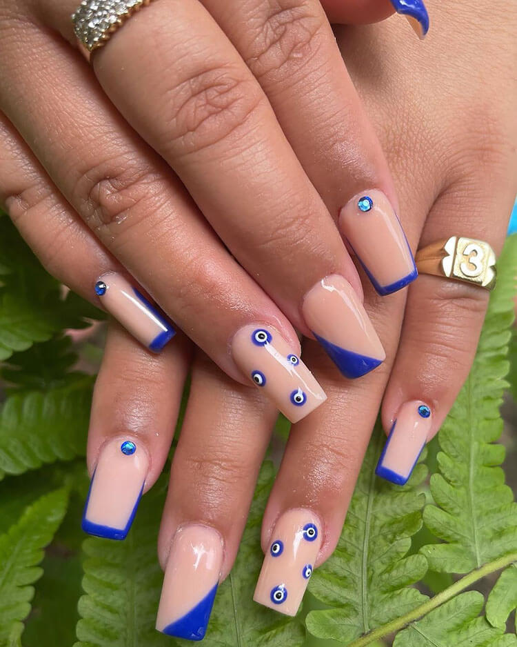 19 Evil Eye Nail Designs to Make Your Nails Look Intriguing - Mom's Got