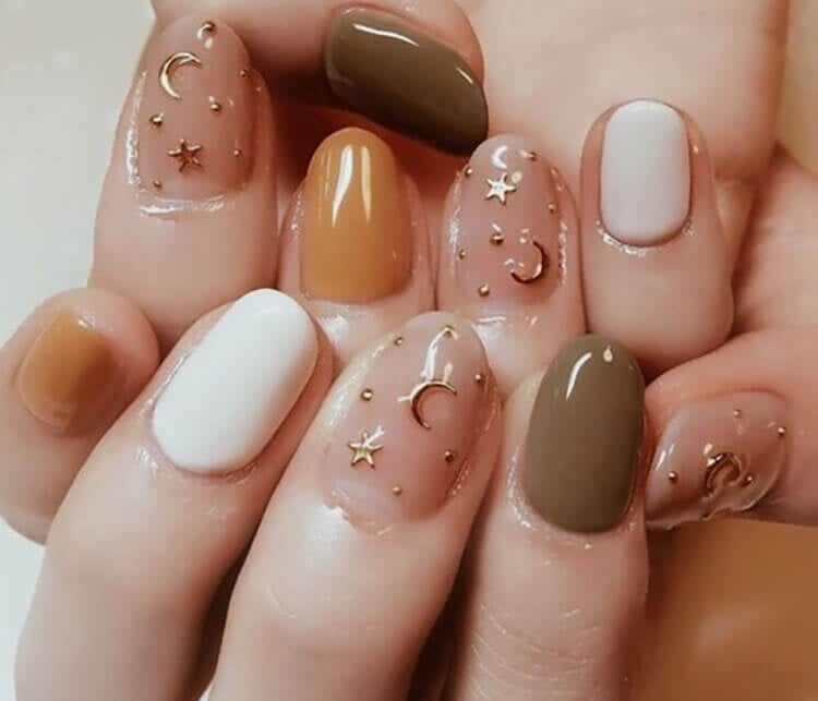 fall nails with stars and moons