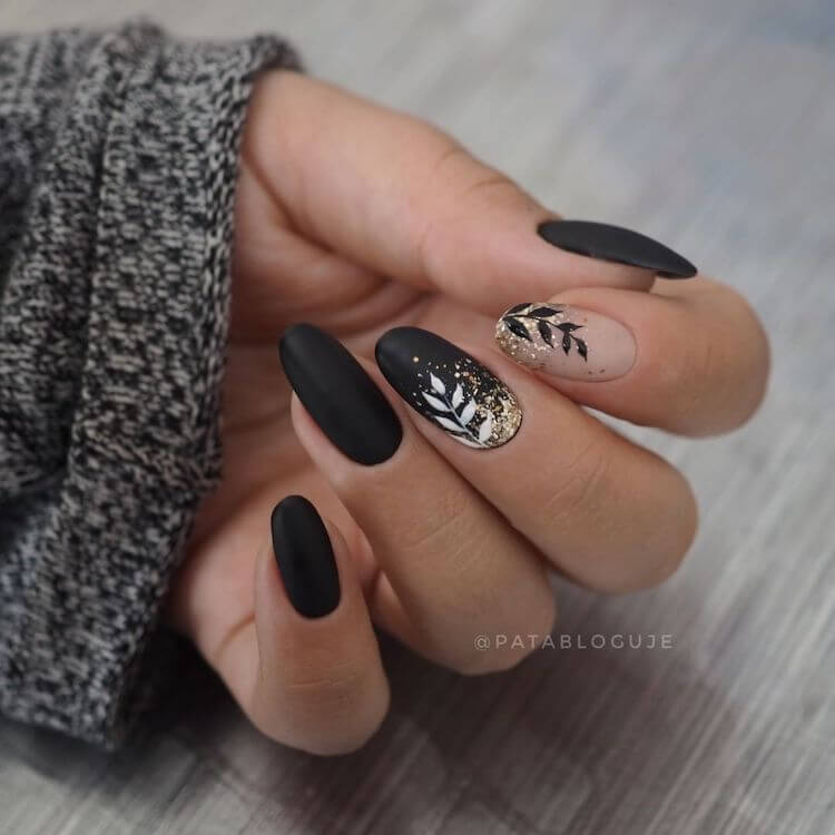 leaf nail design