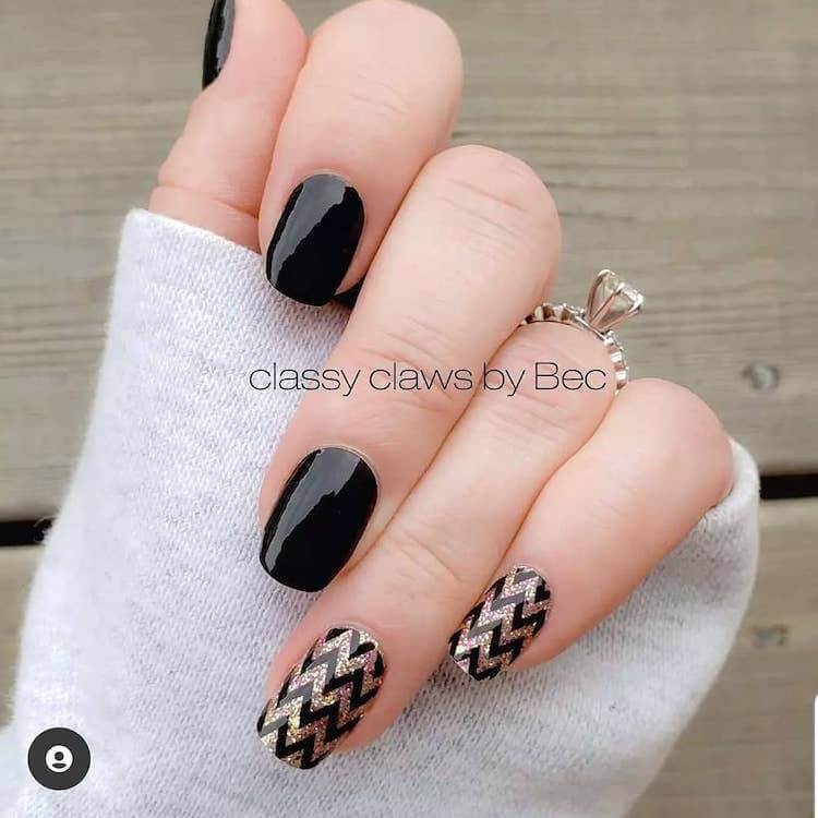 chevron black nails