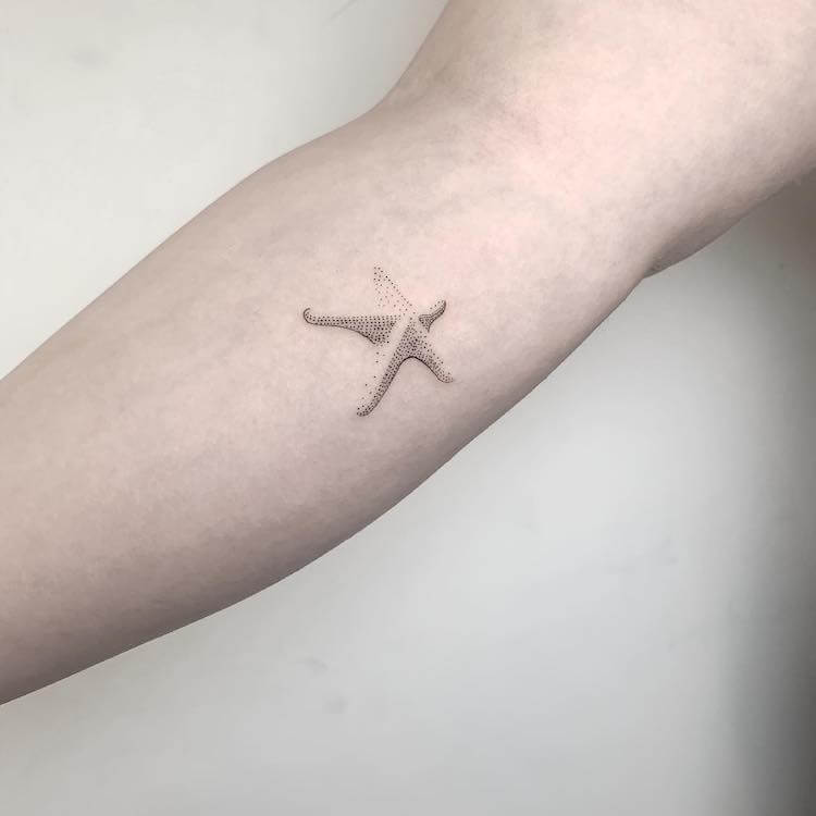 40 Dazzling Starfish Tattoos Designs Meanings And Best Placements   Saved Tattoo