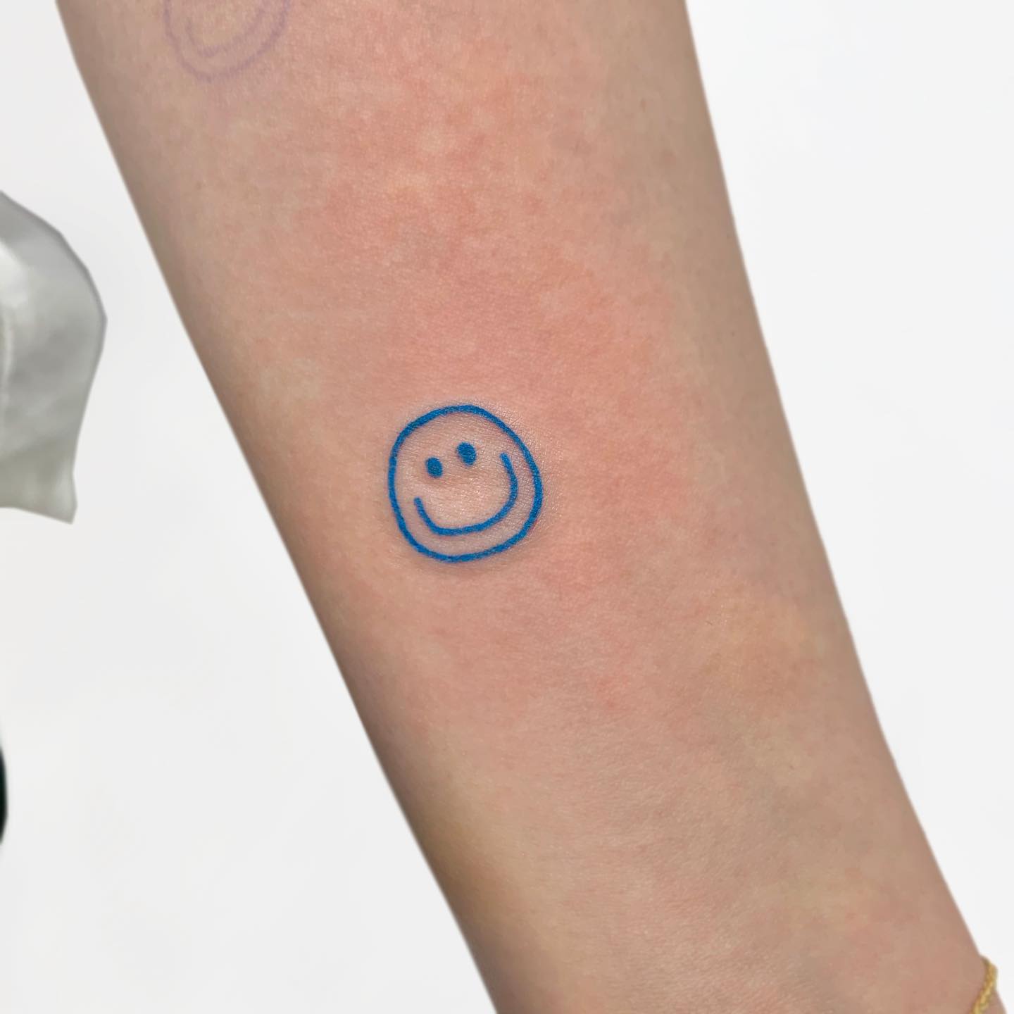 19 Cheerful Smiley Face Tattoo Designs Mom's Got the Stuff