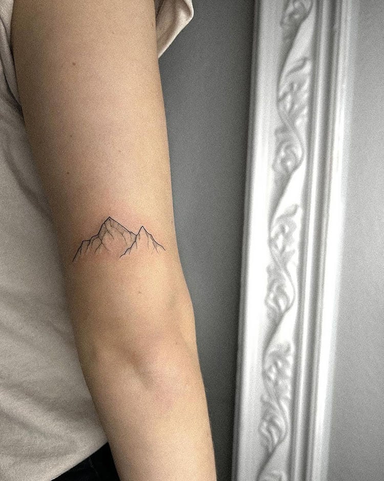 Discover more than 82 line mountain tattoo  thtantai2