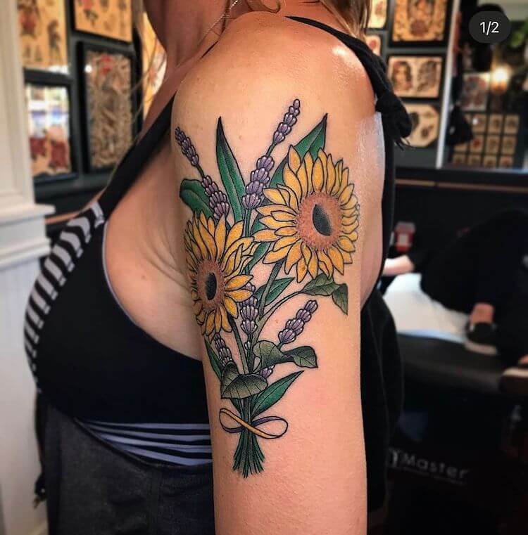 Sunflower tattoo Artist Instagram Dipolar  Sunflower tattoo Tattoos  Trendy tattoos