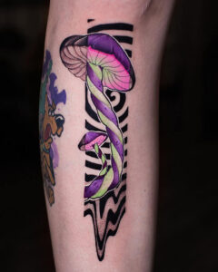 Cool Mushroom Tattoo Ideas for Women - Mom's Got the Stuff
